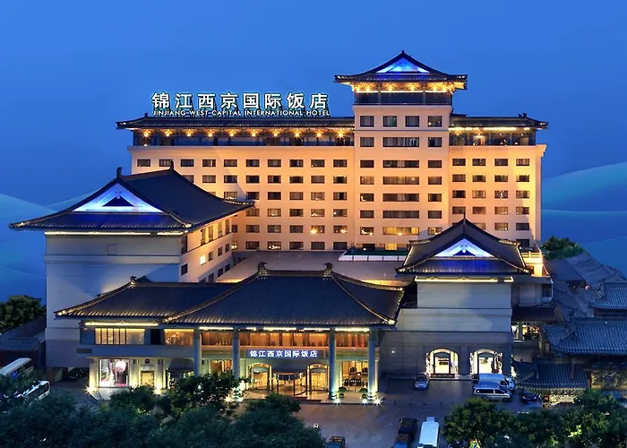 Jin Jiang West Capital International Hotel The Bell And Drum Tower Muslim Quarter & Metro Line 6 & Indoor Swimming Pool & Self-Service Free Laundry Room