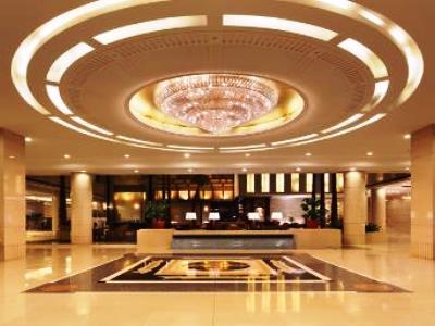 Jin Jiang West Capital International The Bell And Drum Tower Muslim Quarter & Metro Line 6 & Indoor Swimming Pool & Self-service Free Laundry Отель 4*
